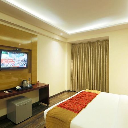 Hotel Lohias Delhi Airport Nowe Delhi Zewnętrze zdjęcie