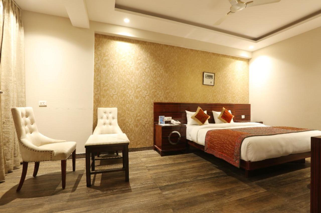 Hotel Lohias Delhi Airport Nowe Delhi Zewnętrze zdjęcie