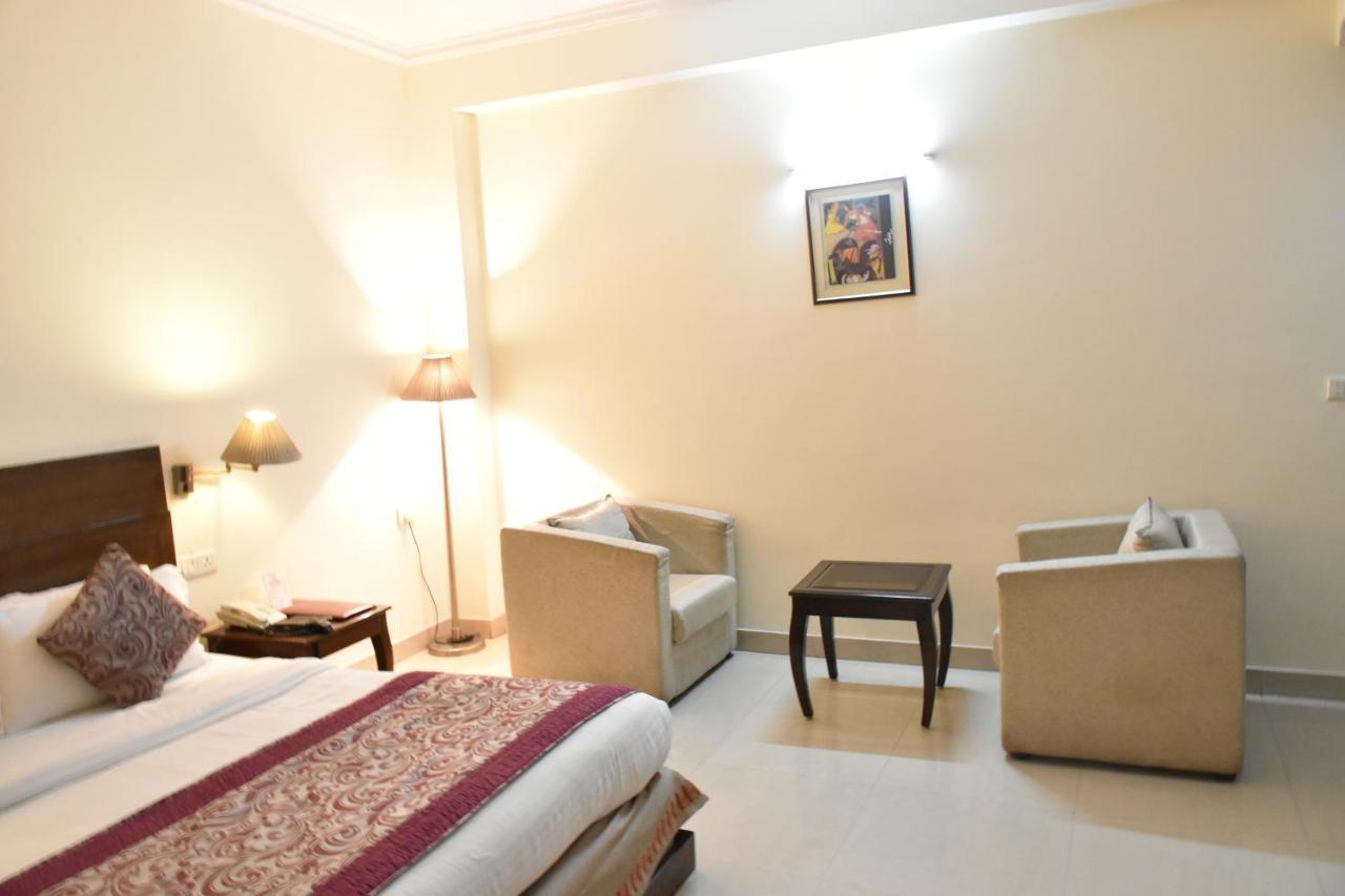 Hotel Lohias Delhi Airport Nowe Delhi Zewnętrze zdjęcie