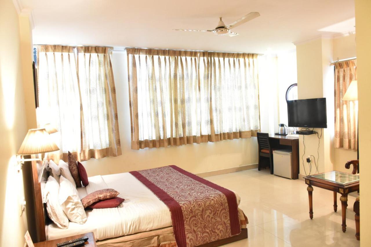 Hotel Lohias Delhi Airport Nowe Delhi Zewnętrze zdjęcie