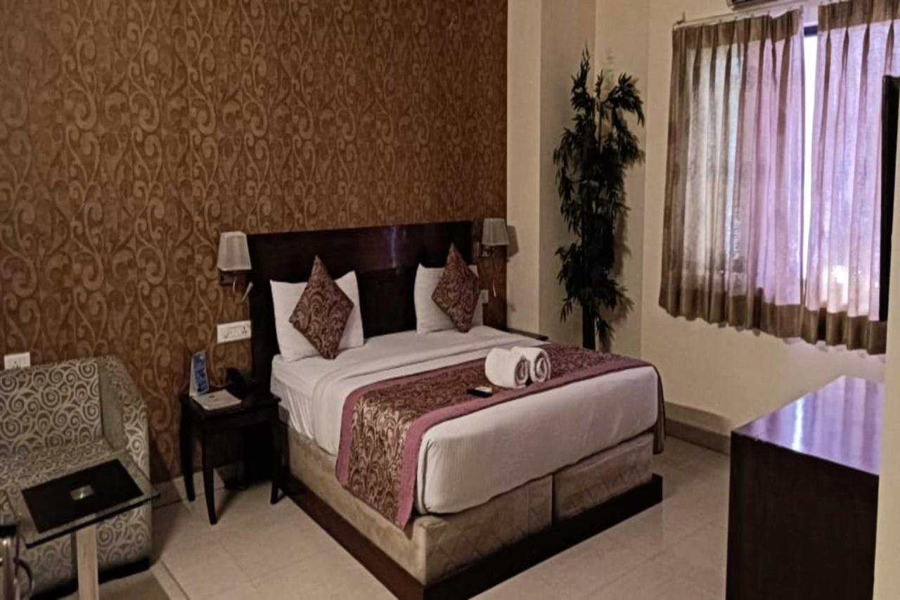 Hotel Lohias Delhi Airport Nowe Delhi Zewnętrze zdjęcie