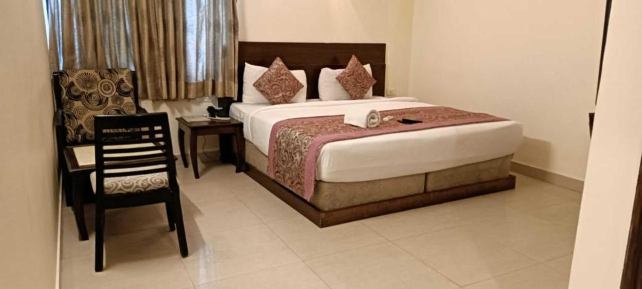 Hotel Lohias Delhi Airport Nowe Delhi Zewnętrze zdjęcie